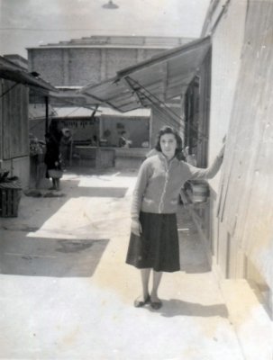 mari la de ofelio en las barracas 1958 [640x480]