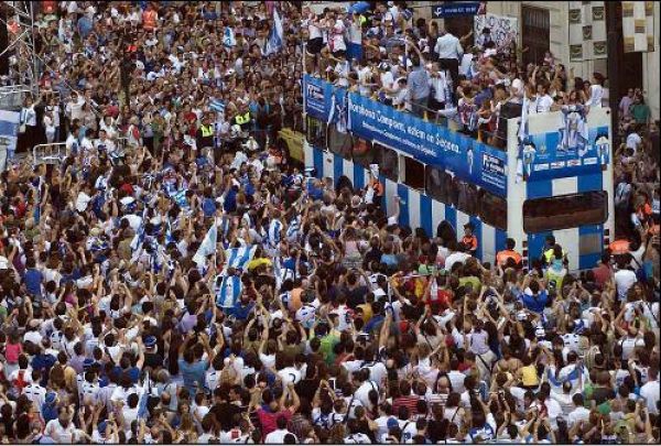 El C.D. Alcoyano en el Mercat de Sant Roc