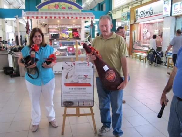 Quinta lluvia de jamones y vino