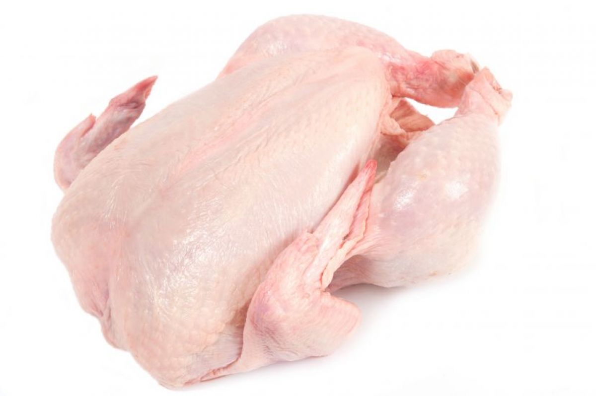 Pollo entero (peso aprox. 2-2,5 kg./unidad)