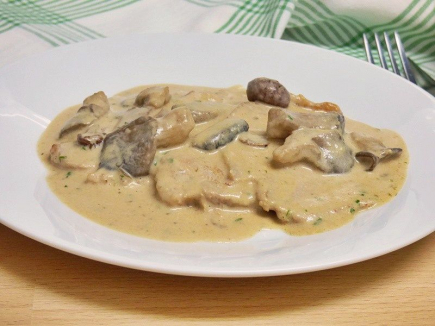 Rellom amb salsa de boloets