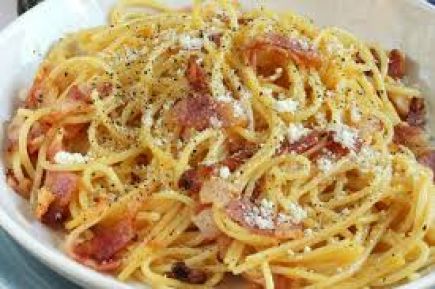 Espagueti carbonara (300 grs)