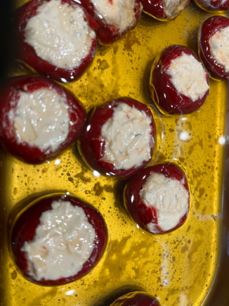 PIMIENTO CHERRY CON QUESO FINAS HIERBAS