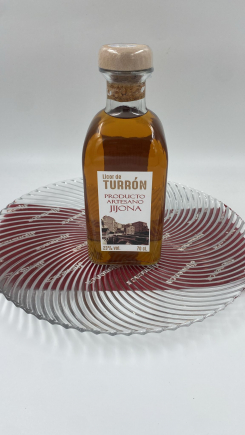 Licor turrón de jijona 700cl