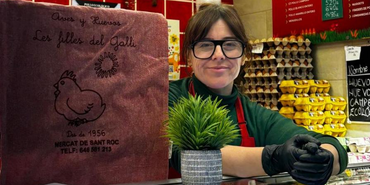 Aves y huevos Les filles del Galli